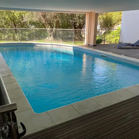 Grand 3 Pieces Avec Terrasse Vue Confort شقة